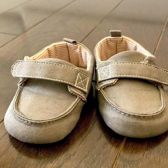 Baby Shoes (3-6 month) - Picture 1 of 2